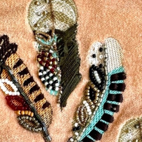 ♥️… Zara Pink Velvet Feather Bag - Picture 4 of 5